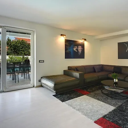 Ferienhaus Entini