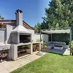 Entini Villa Vinkuran