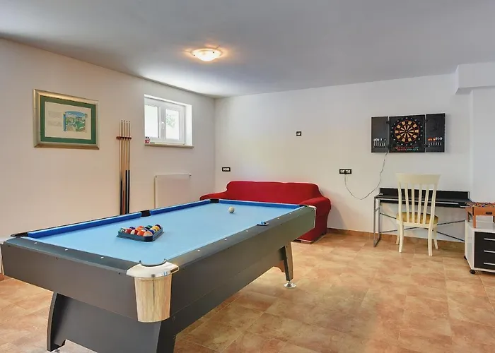 Vila Entini Vinkuran