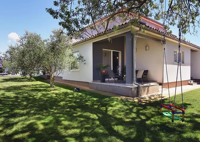 Vila Entini Vinkuran