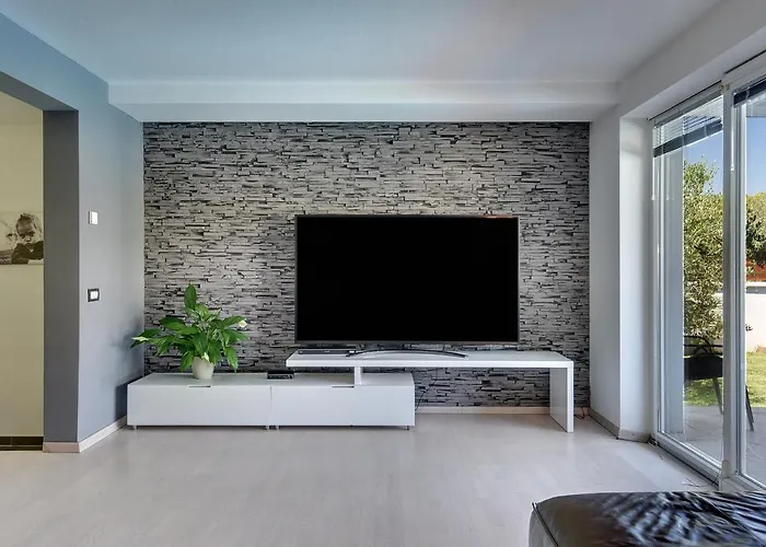 Entini Vila Vinkuran