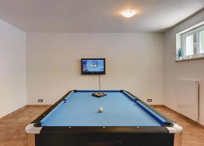 Vila Entini Vinkuran